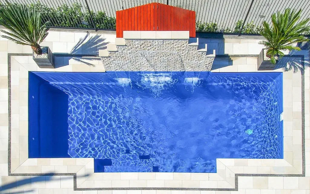 Leisure Pools Hopuston offers a full range of fiberglass pool colors
