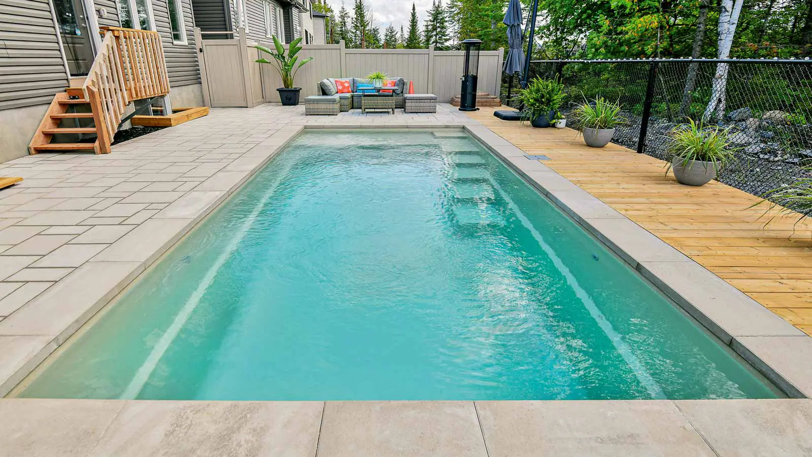 Leisure-Pools-Precision-fiberglass-pool The Precision, a fiberglass pool with a high water line